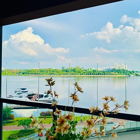 R&F Princess Cove By Homefort Suites Джохор-Бару Экстерьер фото