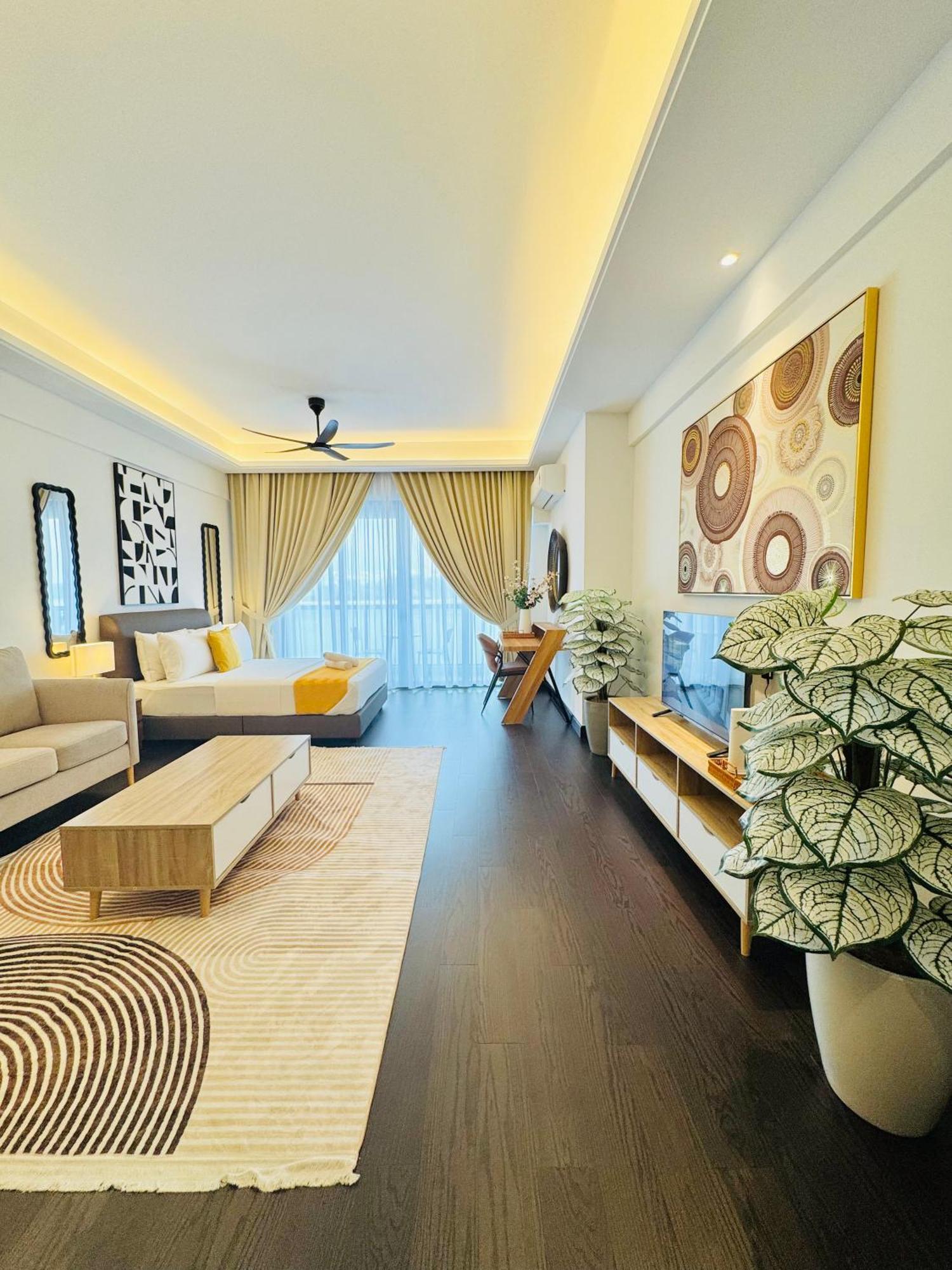 R&F Princess Cove By Homefort Suites Джохор-Бару Экстерьер фото