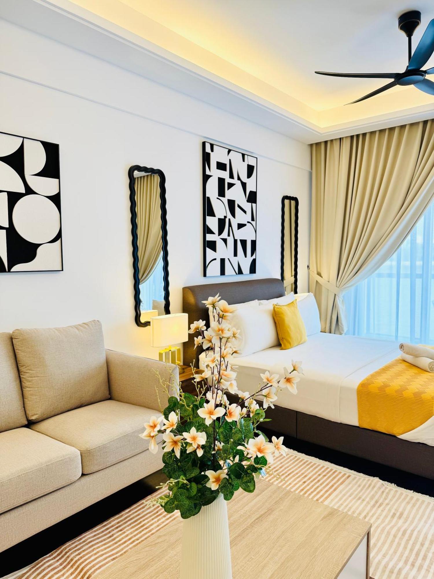 R&F Princess Cove By Homefort Suites Джохор-Бару Экстерьер фото