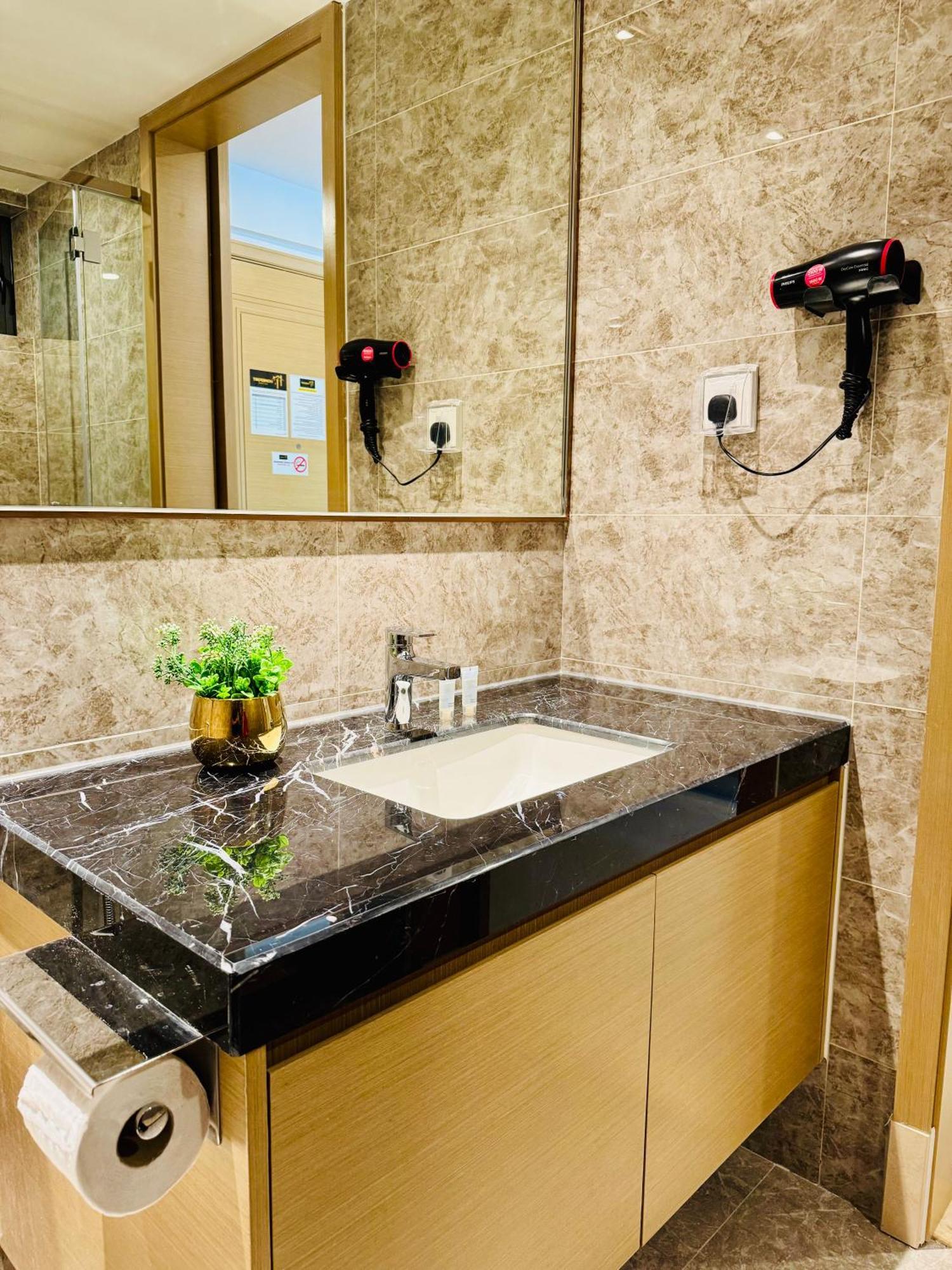 R&F Princess Cove By Homefort Suites Джохор-Бару Экстерьер фото