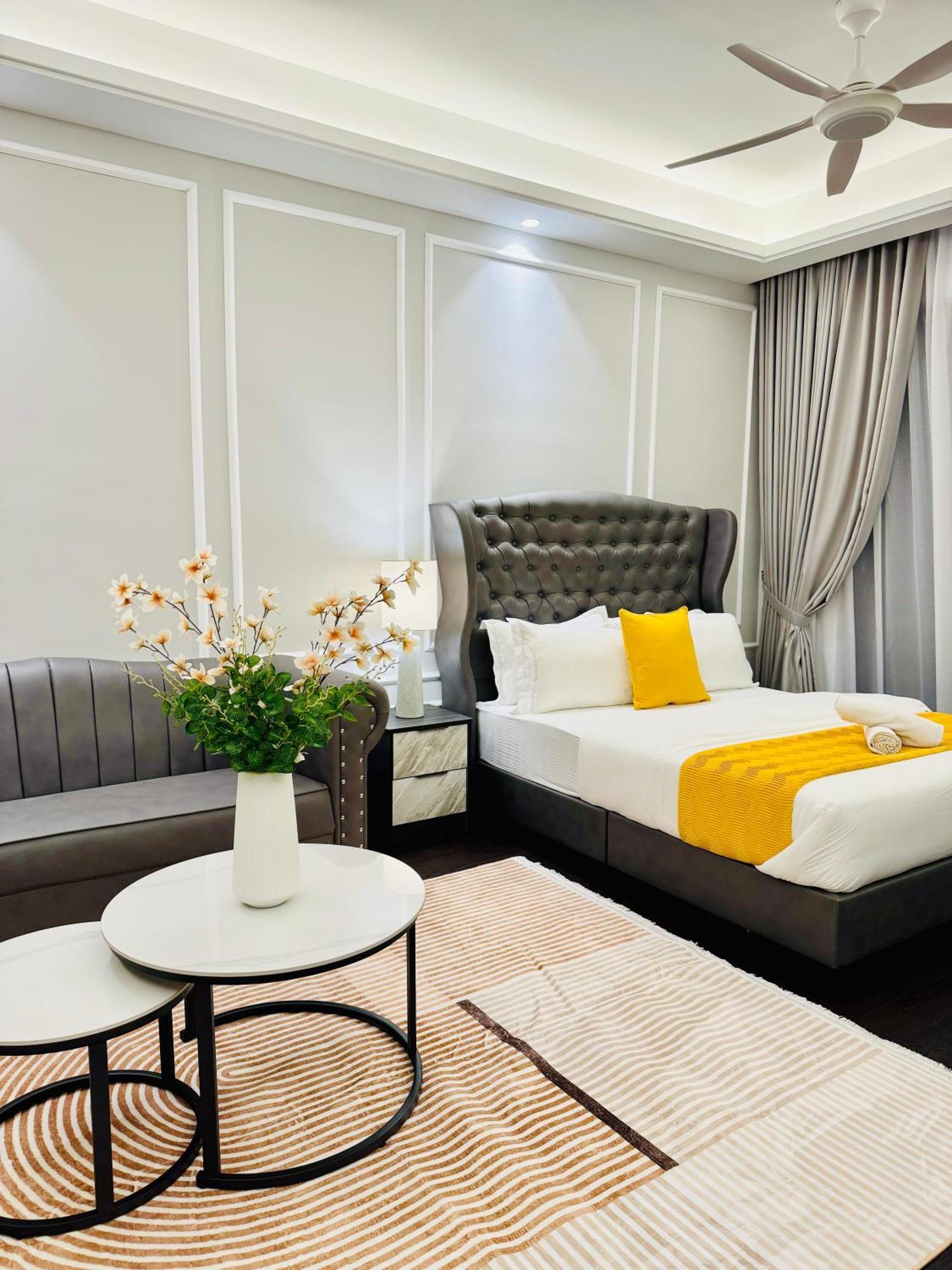 R&F Princess Cove By Homefort Suites Джохор-Бару Экстерьер фото