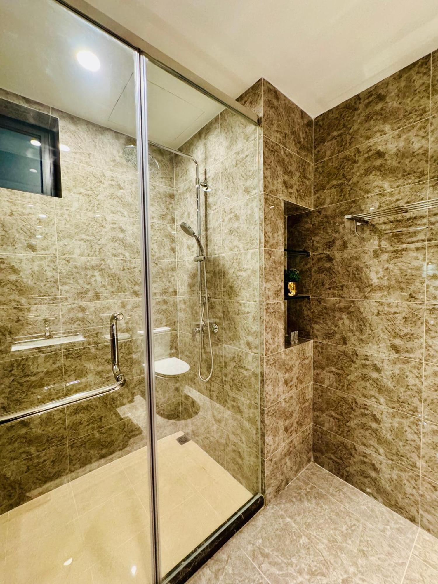 R&F Princess Cove By Homefort Suites Джохор-Бару Экстерьер фото